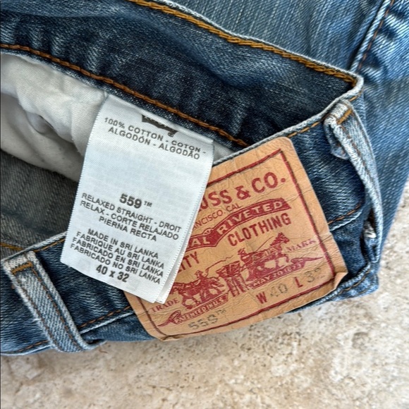Levi's Blue Relaxed Fit Jeans Classic Style / D13 - Picture 3 of 5